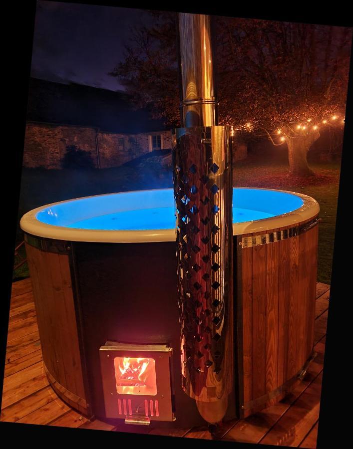 La Rhue Gites - Jacuzzi Jumilhac-le-Grand Buitenkant foto