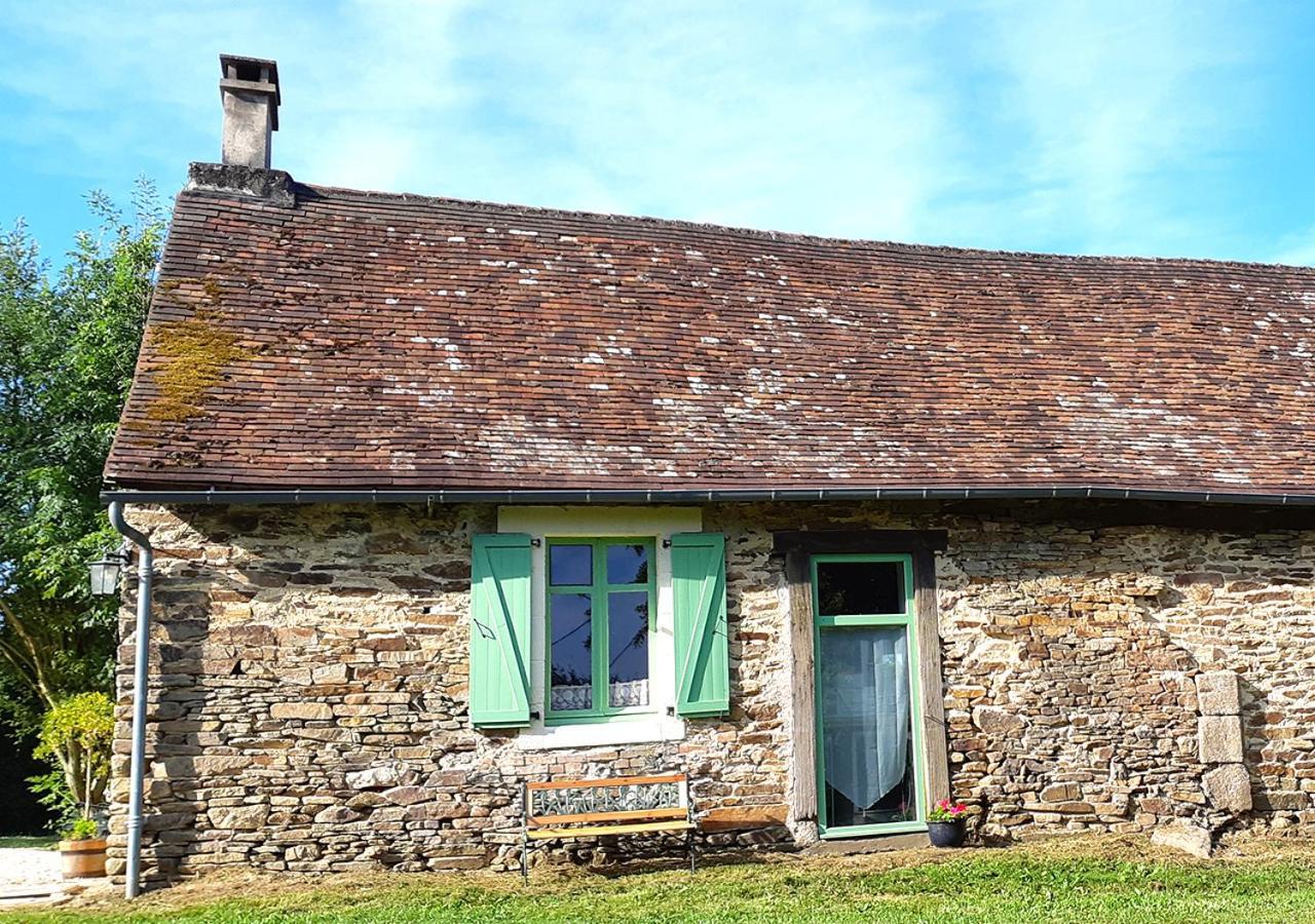 La Rhue Gites - Jacuzzi Jumilhac-le-Grand Buitenkant foto