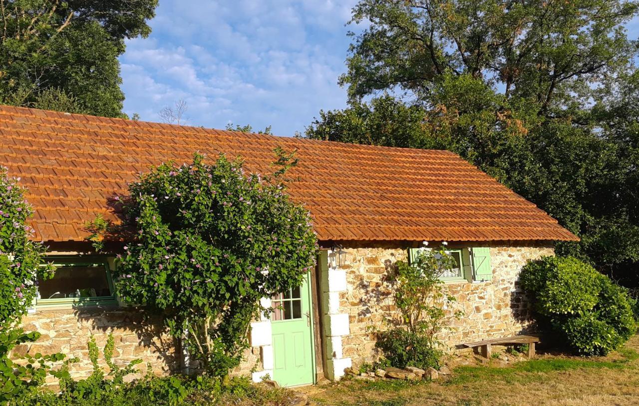 La Rhue Gites - Jacuzzi Jumilhac-le-Grand Buitenkant foto